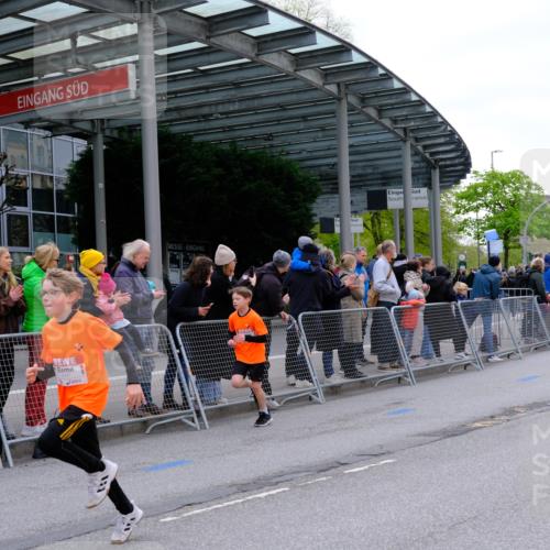 25.04.2026 - Das Zehntel Tim E. http://msf.ph/oto/9567866 25.04.2026 08:51:27 Ziel 1111, 1198, 1224, 1239, 1250, 1509, 1514, 1857, 2044, 2603, 2729, 2892, 2909, 2966, 3040, 3087, 3335, 3336, 3397, 3428, 3585, 3587, 3917, 3932, 3994, 4053 meine-sportfotos.de