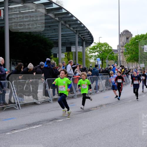25.04.2026 - Das Zehntel Tim E. http://msf.ph/oto/9567873 25.04.2026 08:51:28 Ziel 1111, 1224, 1239, 1250, 1509, 1514, 1847, 1857, 2044, 2603, 2892, 2909, 3040, 3087, 3336, 3345, 3397, 3428, 3585, 3587, 3917, 3932, 3994, 4053 meine-sportfotos.de