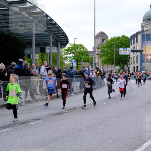 25.04.2026 - Das Zehntel Tim E. http://msf.ph/oto/9567875 25.04.2026 08:51:29 Ziel 1111, 1224, 1239, 1250, 1509, 1514, 1847, 1857, 2044, 2603, 2892, 2909, 3040, 3087, 3336, 3345, 3397, 3585, 3587, 3917, 3932, 3994, 4053 meine-sportfotos.de