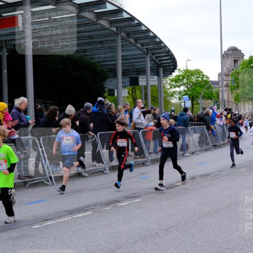 25.04.2026 - Das Zehntel Tim E. http://msf.ph/oto/9567881 25.04.2026 08:51:29 Ziel 1111, 1224, 1239, 1250, 1509, 1514, 1847, 1857, 2044, 2603, 2892, 2909, 3040, 3087, 3336, 3345, 3397, 3585, 3587, 3917, 3932, 3994, 4053 meine-sportfotos.de
