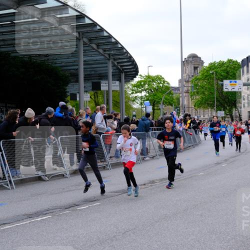 25.04.2026 - Das Zehntel Tim E. http://msf.ph/oto/9567887 25.04.2026 08:51:31 Ziel 1022, 1034, 1140, 1239, 1250, 1509, 1514, 1634, 1847, 1857, 2044, 2599, 2603, 2909, 2925, 3110, 3220, 3251, 3345, 3585, 3587, 3917, 3994 meine-sportfotos.de
