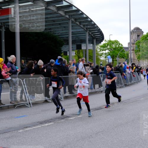 25.04.2026 - Das Zehntel Tim E. http://msf.ph/oto/9567890 25.04.2026 08:51:31 Ziel 1022, 1034, 1140, 1239, 1250, 1509, 1514, 1634, 1847, 1857, 2044, 2599, 2603, 2909, 2925, 3110, 3220, 3251, 3345, 3585, 3587, 3917, 3994 meine-sportfotos.de