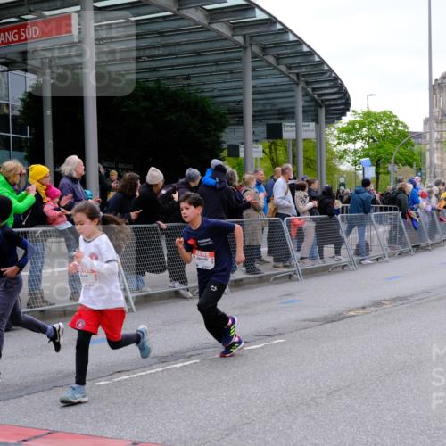 25.04.2026 - Das Zehntel Tim E. http://msf.ph/oto/9567894 25.04.2026 08:51:32 Ziel 1022, 1034, 1140, 1239, 1509, 1514, 1634, 1847, 1857, 2044, 2262, 2299, 2599, 2603, 2909, 2925, 3110, 3220, 3251, 3345, 3585, 3587, 3994, 4045 meine-sportfotos.de