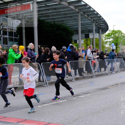 25.04.2026 - Das Zehntel Tim E. http://msf.ph/oto/9567895 25.04.2026 08:51:32 Ziel 1022, 1034, 1140, 1239, 1509, 1514, 1634, 1847, 1857, 2044, 2262, 2299, 2599, 2603, 2909, 2925, 3110, 3220, 3251, 3345, 3585, 3587, 3994, 4045 meine-sportfotos.de