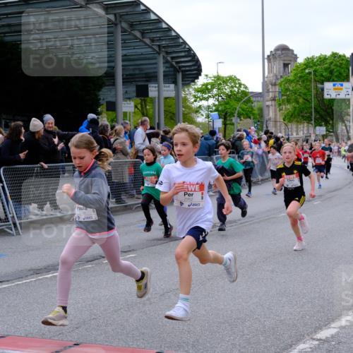 25.04.2026 - Das Zehntel Tim E. http://msf.ph/oto/9567914 25.04.2026 08:51:37 Ziel 1022, 1034, 1140, 1149, 1222, 1308, 1514, 1634, 1847, 1857, 2044, 2261, 2262, 2299, 2451, 2453, 2599, 2601, 2603, 2623, 2643, 2648, 2684, 2909, 2925, 3110, 3220, 3251, 3345, 4045 meine-sportfotos.de