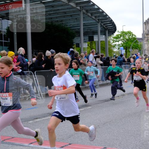 25.04.2026 - Das Zehntel Tim E. http://msf.ph/oto/9567917 25.04.2026 08:51:37 Ziel 1022, 1034, 1140, 1149, 1222, 1308, 1514, 1634, 1847, 1857, 2044, 2261, 2262, 2299, 2451, 2453, 2599, 2601, 2603, 2623, 2643, 2648, 2684, 2909, 2925, 3110, 3220, 3251, 3345, 4045 meine-sportfotos.de