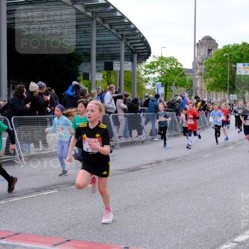 25.04.2026 - Das Zehntel Tim E. http://msf.ph/oto/9567918 25.04.2026 08:51:38 Ziel 1022, 1034, 1140, 1149, 1222, 1308, 1634, 1847, 1857, 2021, 2261, 2262, 2299, 2451, 2453, 2599, 2601, 2603, 2623, 2643, 2648, 2684, 2909, 2925, 3110, 3220, 3251, 3345, 4045 meine-sportfotos.de