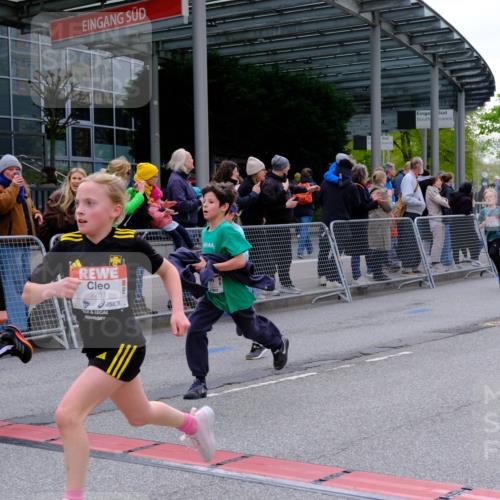 25.04.2026 - Das Zehntel Tim E. http://msf.ph/oto/9567922 25.04.2026 08:51:38 Ziel 1022, 1034, 1140, 1149, 1222, 1308, 1634, 1847, 1857, 2021, 2261, 2262, 2299, 2451, 2453, 2599, 2601, 2603, 2623, 2643, 2648, 2684, 2909, 2925, 3110, 3220, 3251, 3345, 4045 meine-sportfotos.de