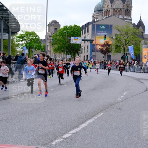 25.04.2026 - Das Zehntel Tim E. http://msf.ph/oto/9567923 25.04.2026 08:51:39 Ziel 1022, 1034, 1140, 1149, 1222, 1308, 1634, 1847, 2021, 2036, 2261, 2262, 2299, 2451, 2453, 2599, 2601, 2605, 2618, 2623, 2643, 2648, 2684, 2909, 2925, 3110, 3220, 3251, 3345, 4045 meine-sportfotos.de