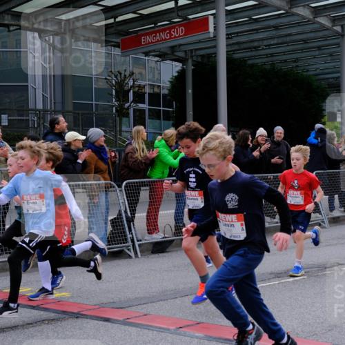 25.04.2026 - Das Zehntel Tim E. http://msf.ph/oto/9567938 25.04.2026 08:51:41 Ziel 1022, 1030, 1034, 1140, 1149, 1222, 1308, 1628, 1633, 1634, 2021, 2036, 2241, 2261, 2262, 2299, 2451, 2453, 2599, 2601, 2605, 2618, 2623, 2643, 2648, 2684, 2890, 2925, 3110, 3220, 3251, 4045 meine-sportfotos.de