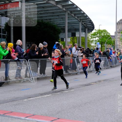 25.04.2026 - Das Zehntel Tim E. http://msf.ph/oto/9567940 25.04.2026 08:51:42 Ziel 1022, 1030, 1034, 1140, 1149, 1222, 1308, 1628, 1633, 1634, 1710, 2021, 2036, 2241, 2261, 2262, 2299, 2451, 2453, 2599, 2601, 2605, 2618, 2623, 2643, 2648, 2684, 2890, 2925, 3110, 3220, 3251, 4045 meine-sportfotos.de