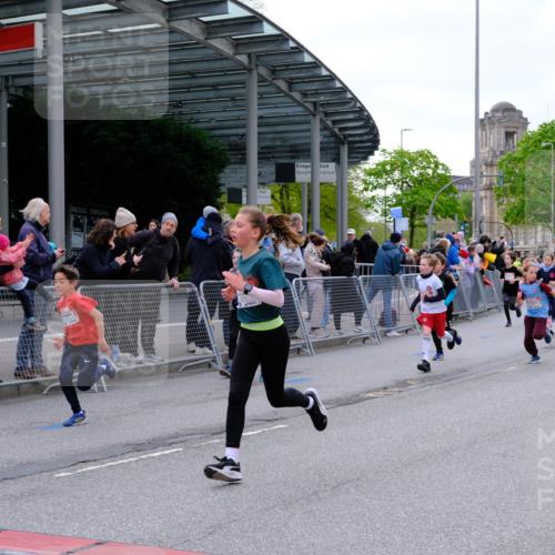 25.04.2026 - Das Zehntel Tim E. http://msf.ph/oto/9567946 25.04.2026 08:51:43 Ziel 1030, 1034, 1140, 1149, 1222, 1308, 1628, 1633, 1634, 1710, 2021, 2036, 2241, 2261, 2262, 2299, 2451, 2453, 2599, 2601, 2605, 2618, 2623, 2643, 2648, 2684, 2890, 3078, 3110, 3134, 3220, 3251, 4045 meine-sportfotos.de