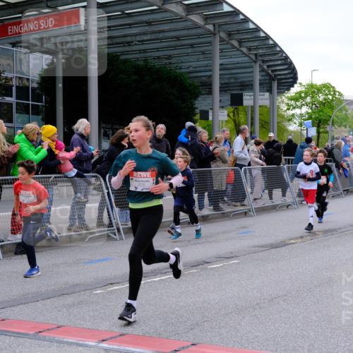 25.04.2026 - Das Zehntel Tim E. http://msf.ph/oto/9567949 25.04.2026 08:51:44 Ziel 1030, 1149, 1222, 1308, 1628, 1631, 1633, 1710, 2021, 2036, 2241, 2261, 2262, 2299, 2451, 2453, 2601, 2605, 2618, 2623, 2643, 2648, 2684, 2890, 3078, 3134, 3249, 3830, 4045 meine-sportfotos.de