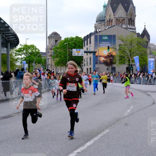 25.04.2026 - Das Zehntel Tim E. http://msf.ph/oto/9567957 25.04.2026 08:51:45 Ziel 1030, 1149, 1222, 1308, 1326, 1628, 1631, 1633, 1710, 2021, 2036, 2241, 2261, 2451, 2453, 2601, 2605, 2618, 2623, 2643, 2648, 2684, 2746, 2890, 3078, 3134, 3249, 3830, 4048 meine-sportfotos.de