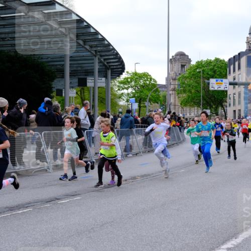 25.04.2026 - Das Zehntel Tim E. http://msf.ph/oto/9567966 25.04.2026 08:51:47 Ziel 1030, 1149, 1222, 1225, 1308, 1326, 1628, 1631, 1633, 1710, 2021, 2036, 2241, 2495, 2605, 2618, 2623, 2643, 2648, 2684, 2746, 2890, 3078, 3134, 3249, 3423, 3613, 3830, 3969, 4048 meine-sportfotos.de