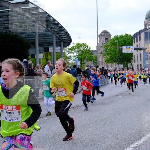 25.04.2026 - Das Zehntel Tim E. http://msf.ph/oto/9567979 25.04.2026 08:51:50 Ziel 1030, 1225, 1273, 1326, 1628, 1631, 1633, 1710, 2021, 2036, 2241, 2300, 2495, 2605, 2618, 2673, 2680, 2746, 2797, 2873, 2886, 2890, 3078, 3134, 3249, 3423, 3613, 3654, 3830, 3969, 4047, 4048 meine-sportfotos.de