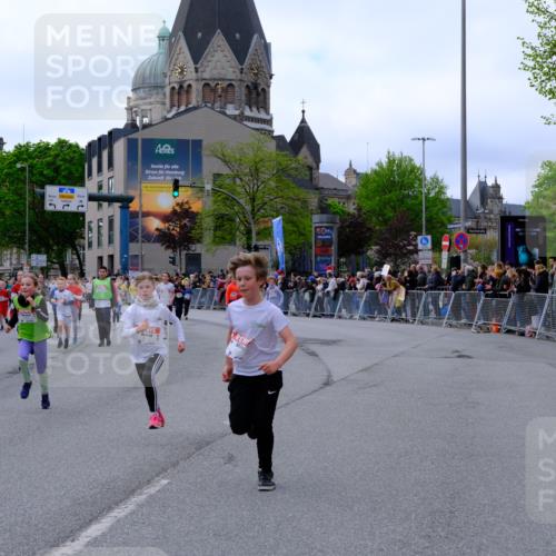 25.04.2026 - Das Zehntel Tim E. http://msf.ph/oto/9568034 25.04.2026 08:52:00 Ziel 1139, 1147, 1273, 1367, 1589, 1730, 1769, 1789, 1798, 1943, 1981, 2300, 2673, 2680, 2797, 2870, 2871, 2873, 2877, 2884, 2886, 2901, 2990, 3112, 3164, 3167, 3175, 3214, 3348, 3356, 3380, 3512, 3533, 3654, 3691, 3695, 3811, 4037, 4047 meine-sportfotos.de