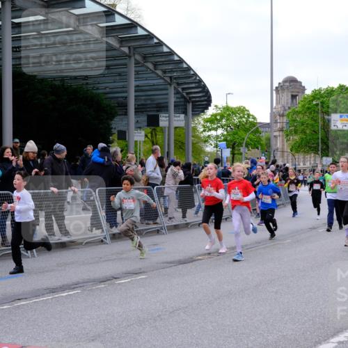 25.04.2026 - Das Zehntel Tim E. http://msf.ph/oto/9568051 25.04.2026 08:52:04 Ziel 1139, 1147, 1367, 1368, 1460, 1473, 1589, 1761, 1769, 1789, 1798, 1848, 1943, 1981, 2307, 2325, 2659, 2660, 2871, 2884, 2901, 2990, 3112, 3164, 3175, 3214, 3348, 3356, 3380, 3512, 3533, 3575, 3691, 3695, 3789, 3808, 3811, 4037 meine-sportfotos.de
