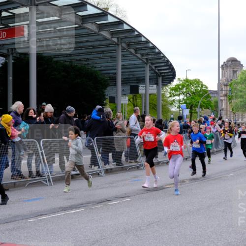 25.04.2026 - Das Zehntel Tim E. http://msf.ph/oto/9568055 25.04.2026 08:52:04 Ziel 1139, 1147, 1367, 1368, 1460, 1473, 1589, 1761, 1769, 1789, 1798, 1848, 1943, 1981, 2307, 2325, 2659, 2660, 2871, 2884, 2901, 2990, 3112, 3164, 3175, 3214, 3348, 3356, 3380, 3512, 3533, 3575, 3691, 3695, 3789, 3808, 3811, 4037 meine-sportfotos.de