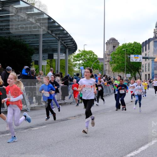 25.04.2026 - Das Zehntel Tim E. http://msf.ph/oto/9568060 25.04.2026 08:52:05 Ziel 1139, 1147, 1367, 1368, 1460, 1466, 1473, 1589, 1610, 1761, 1769, 1789, 1798, 1848, 1943, 1981, 2013, 2307, 2325, 2659, 2660, 2785, 2871, 2884, 2901, 2990, 3112, 3164, 3214, 3348, 3356, 3380, 3481, 3512, 3533, 3575, 3691, 3695, 3789, 3808, 3811, 4037 meine-sportfotos.de