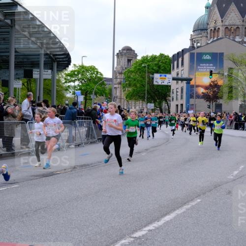 25.04.2026 - Das Zehntel Tim E. http://msf.ph/oto/9568086 25.04.2026 08:52:10 Ziel 1147, 1368, 1460, 1466, 1473, 1610, 1681, 1761, 1848, 1981, 2013, 2307, 2325, 2659, 2660, 2728, 2756, 2767, 2785, 2871, 2980, 3163, 3348, 3356, 3380, 3481, 3525, 3527, 3534, 3547, 3561, 3575, 3576, 3789, 3808 meine-sportfotos.de