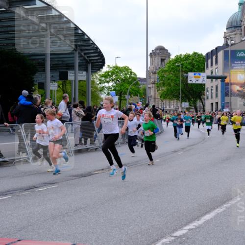 25.04.2026 - Das Zehntel Tim E. http://msf.ph/oto/9568090 25.04.2026 08:52:10 Ziel 1147, 1368, 1460, 1466, 1473, 1610, 1681, 1761, 1848, 1981, 2013, 2307, 2325, 2659, 2660, 2728, 2756, 2767, 2785, 2871, 2980, 3163, 3348, 3356, 3380, 3481, 3525, 3527, 3534, 3547, 3561, 3575, 3576, 3789, 3808 meine-sportfotos.de