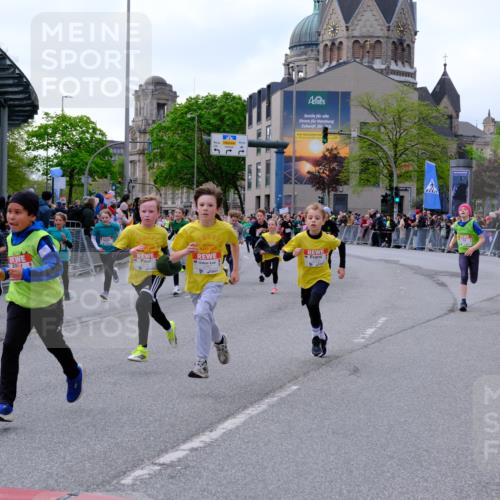 25.04.2026 - Das Zehntel Tim E. http://msf.ph/oto/9568110 25.04.2026 08:52:14 Ziel 1136, 1138, 1368, 1460, 1466, 1473, 1610, 1679, 1681, 1688, 1761, 1848, 2013, 2307, 2325, 2728, 2756, 2767, 2785, 2789, 2826, 2975, 2980, 2984, 3163, 3181, 3186, 3481, 3525, 3527, 3534, 3547, 3561, 3576, 3789, 3808, 3837 meine-sportfotos.de
