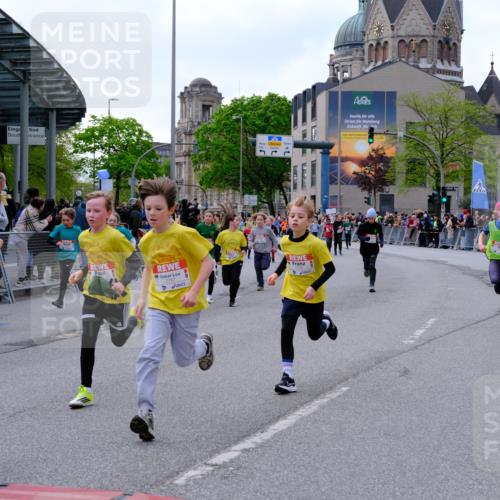 25.04.2026 - Das Zehntel Tim E. http://msf.ph/oto/9568114 25.04.2026 08:52:14 Ziel 1136, 1138, 1368, 1460, 1466, 1473, 1610, 1679, 1681, 1688, 1761, 1848, 2013, 2307, 2325, 2728, 2756, 2767, 2785, 2789, 2826, 2975, 2980, 2984, 3163, 3181, 3186, 3481, 3525, 3527, 3534, 3547, 3561, 3576, 3789, 3808, 3837 meine-sportfotos.de