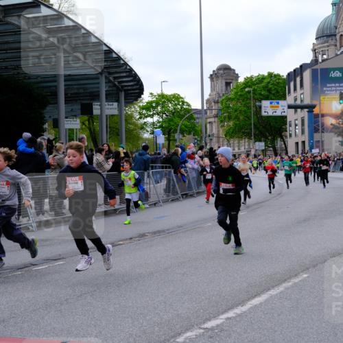 25.04.2026 - Das Zehntel Tim E. http://msf.ph/oto/9568123 25.04.2026 08:52:17 Ziel 1136, 1138, 1466, 1610, 1679, 1681, 1688, 2013, 2728, 2756, 2767, 2785, 2789, 2826, 2899, 2975, 2980, 2984, 3136, 3163, 3181, 3186, 3481, 3525, 3527, 3534, 3547, 3561, 3576, 3674, 3837 meine-sportfotos.de