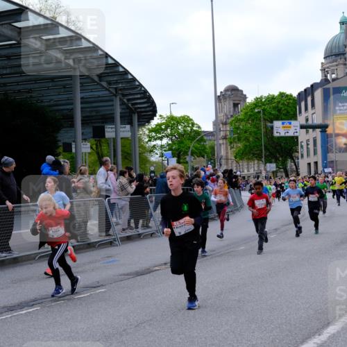 25.04.2026 - Das Zehntel Tim E. http://msf.ph/oto/9568135 25.04.2026 08:52:23 Ziel 1136, 1138, 1171, 1209, 1274, 1398, 1679, 1688, 1718, 1962, 2061, 2492, 2789, 2826, 2899, 2975, 2984, 3010, 3136, 3181, 3186, 3341, 3674, 3837, 4069 meine-sportfotos.de