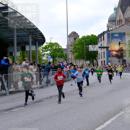25.04.2026 - Das Zehntel Tim E. http://msf.ph/oto/9568140 25.04.2026 08:52:24 Ziel 1136, 1138, 1171, 1209, 1274, 1275, 1398, 1679, 1684, 1687, 1688, 1718, 1962, 2061, 2492, 2826, 2899, 3010, 3136, 3341, 3674, 3837, 4069 meine-sportfotos.de