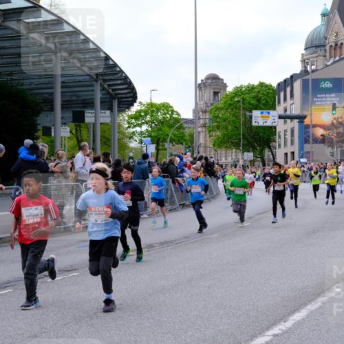 25.04.2026 - Das Zehntel Tim E. http://msf.ph/oto/9568149 25.04.2026 08:52:26 Ziel 1171, 1209, 1274, 1275, 1398, 1679, 1684, 1687, 1718, 1962, 2061, 2492, 2774, 2786, 2899, 3010, 3136, 3341, 3674, 4069 meine-sportfotos.de