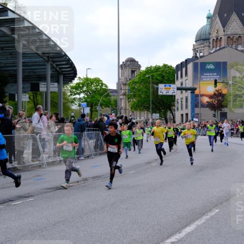 25.04.2026 - Das Zehntel Tim E. http://msf.ph/oto/9568159 25.04.2026 08:52:27 Ziel 1040, 1042, 1171, 1209, 1274, 1275, 1398, 1410, 1684, 1687, 1718, 1962, 2061, 2492, 2774, 2786, 2899, 3010, 3136, 3341, 3674, 4069 meine-sportfotos.de