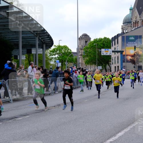 25.04.2026 - Das Zehntel Tim E. http://msf.ph/oto/9568161 25.04.2026 08:52:27 Ziel 1040, 1042, 1171, 1209, 1274, 1275, 1398, 1410, 1684, 1687, 1718, 1962, 2061, 2492, 2774, 2786, 2899, 3010, 3136, 3341, 3674, 4069 meine-sportfotos.de