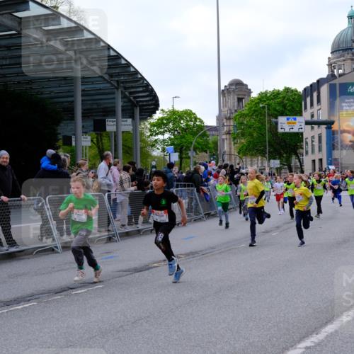 25.04.2026 - Das Zehntel Tim E. http://msf.ph/oto/9568164 25.04.2026 08:52:28 Ziel 1040, 1042, 1108, 1171, 1209, 1267, 1274, 1275, 1319, 1398, 1410, 1684, 1687, 1718, 1962, 2050, 2061, 2065, 2492, 2774, 2786, 2880, 2899, 3010, 3180, 3198, 3210, 3341, 3605, 3674, 3708, 4069 meine-sportfotos.de