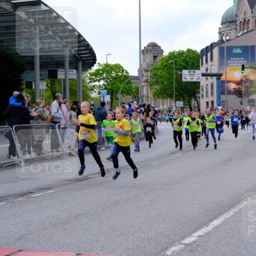 25.04.2026 - Das Zehntel Tim E. http://msf.ph/oto/9568168 25.04.2026 08:52:29 Ziel 1040, 1042, 1108, 1171, 1209, 1267, 1274, 1275, 1319, 1398, 1410, 1684, 1687, 1718, 1962, 2029, 2050, 2061, 2065, 2492, 2774, 2786, 2880, 3010, 3180, 3198, 3210, 3341, 3605, 3674, 3708, 4069 meine-sportfotos.de
