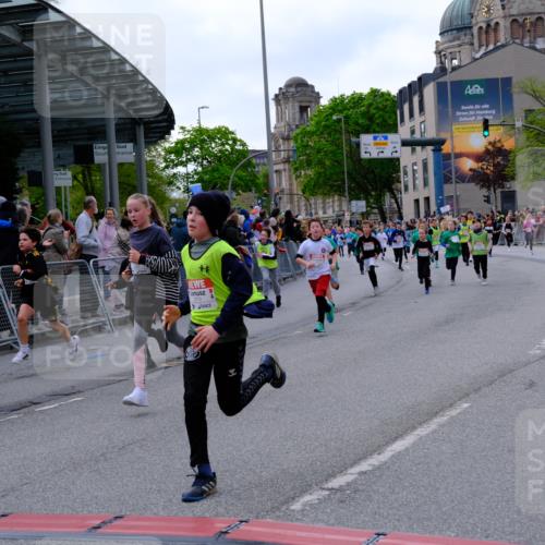 25.04.2026 - Das Zehntel Tim E. http://msf.ph/oto/9568192 25.04.2026 08:52:35 Ziel 1021, 1040, 1042, 1108, 1122, 1267, 1274, 1275, 1319, 1410, 1632, 1684, 1687, 1836, 1846, 2029, 2050, 2065, 2155, 2327, 2343, 2470, 2644, 2774, 2786, 2876, 2880, 3025, 3180, 3198, 3210, 3219, 3405, 3605, 3708, 3711, 4049 meine-sportfotos.de