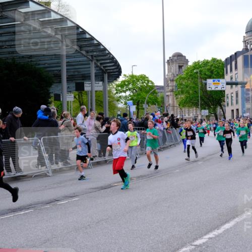 25.04.2026 - Das Zehntel Tim E. http://msf.ph/oto/9568197 25.04.2026 08:52:36 Ziel 1021, 1040, 1042, 1108, 1122, 1267, 1275, 1319, 1410, 1632, 1684, 1687, 1836, 1846, 2029, 2050, 2065, 2155, 2327, 2343, 2395, 2409, 2470, 2644, 2774, 2786, 2876, 2880, 3025, 3037, 3180, 3198, 3210, 3219, 3301, 3405, 3605, 3708, 3711, 4049 meine-sportfotos.de