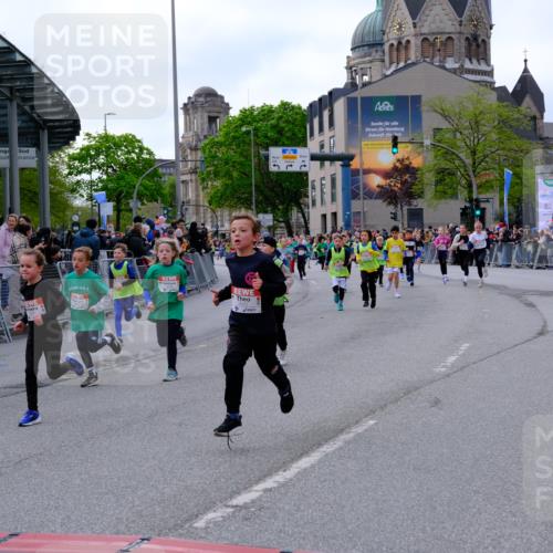 25.04.2026 - Das Zehntel Tim E. http://msf.ph/oto/9568205 25.04.2026 08:52:39 Ziel 1021, 1040, 1042, 1108, 1122, 1135, 1145, 1148, 1267, 1319, 1410, 1632, 1836, 1846, 2029, 2050, 2065, 2155, 2327, 2343, 2395, 2409, 2450, 2470, 2644, 2876, 2880, 2987, 3025, 3037, 3180, 3198, 3210, 3219, 3301, 3405, 3419, 3424, 3519, 3605, 3708, 3711, 4032, 4049 meine-sportfotos.de