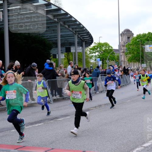 25.04.2026 - Das Zehntel Tim E. http://msf.ph/oto/9568218 25.04.2026 08:52:41 Ziel 1021, 1122, 1135, 1145, 1148, 1632, 1836, 1846, 2029, 2155, 2163, 2327, 2343, 2395, 2409, 2418, 2450, 2470, 2644, 2794, 2876, 2987, 3025, 3037, 3219, 3301, 3405, 3419, 3424, 3519, 3624, 3711, 4032, 4049 meine-sportfotos.de