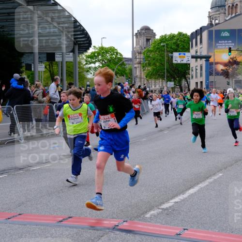 25.04.2026 - Das Zehntel Tim E. http://msf.ph/oto/9568265 25.04.2026 08:52:49 Ziel 1020, 1028, 1117, 1135, 1145, 1148, 1387, 1698, 1712, 1737, 1738, 1947, 2163, 2242, 2418, 2434, 2450, 2525, 2679, 2794, 2987, 3154, 3159, 3203, 3373, 3419, 3424, 3468, 3519, 3617, 3624, 3625, 3762, 3822, 4032, 4068 meine-sportfotos.de