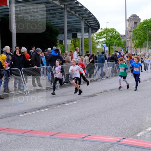 25.04.2026 - Das Zehntel Tim E. http://msf.ph/oto/9568268 25.04.2026 08:52:52 Ziel 1020, 1024, 1028, 1103, 1117, 1133, 1387, 1698, 1712, 1737, 1738, 1947, 2046, 2057, 2163, 2242, 2418, 2434, 2525, 2679, 2794, 3154, 3159, 3203, 3317, 3373, 3395, 3468, 3617, 3624, 3625, 3762, 3822, 4068 meine-sportfotos.de