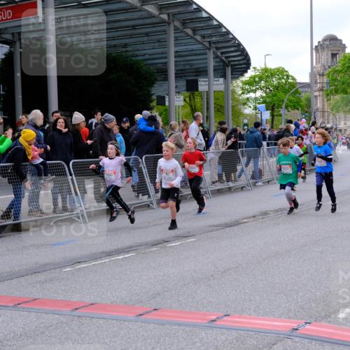 25.04.2026 - Das Zehntel Tim E. http://msf.ph/oto/9568270 25.04.2026 08:52:52 Ziel 1020, 1024, 1028, 1103, 1117, 1133, 1387, 1698, 1712, 1737, 1738, 1947, 2046, 2057, 2163, 2242, 2418, 2434, 2525, 2679, 2794, 3154, 3159, 3203, 3317, 3373, 3395, 3468, 3617, 3624, 3625, 3762, 3822, 4068 meine-sportfotos.de