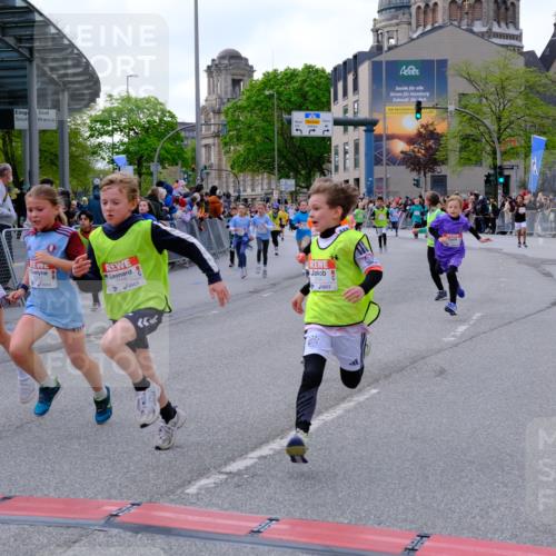 25.04.2026 - Das Zehntel Tim E. http://msf.ph/oto/9568278 25.04.2026 08:52:53 Ziel 1020, 1024, 1028, 1103, 1117, 1133, 1183, 1190, 1387, 1698, 1712, 1737, 1738, 1771, 1947, 2046, 2057, 2163, 2242, 2418, 2434, 2525, 2679, 2794, 3042, 3154, 3159, 3203, 3317, 3373, 3395, 3468, 3617, 3624, 3625, 3762, 3822, 4068 meine-sportfotos.de
