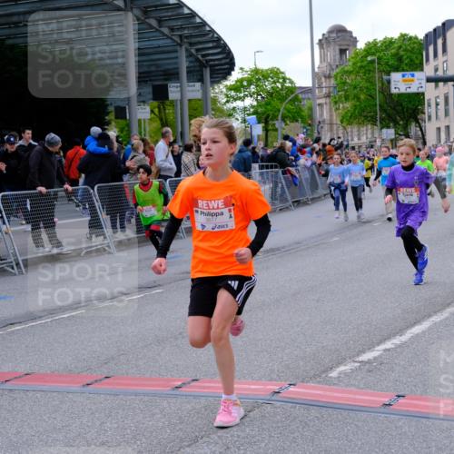 25.04.2026 - Das Zehntel Tim E. http://msf.ph/oto/9568283 25.04.2026 08:52:54 Ziel 1020, 1024, 1028, 1103, 1117, 1133, 1183, 1190, 1328, 1387, 1698, 1712, 1737, 1738, 1771, 1947, 2046, 2057, 2242, 2434, 2525, 2679, 3042, 3154, 3159, 3203, 3317, 3373, 3395, 3468, 3617, 3625, 3762, 3822, 4068 meine-sportfotos.de