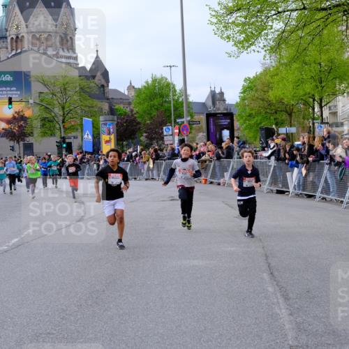25.04.2026 - Das Zehntel Tim E. http://msf.ph/oto/9568298 25.04.2026 08:52:59 Ziel 1020, 1024, 1028, 1103, 1133, 1183, 1190, 1328, 1515, 1771, 1947, 2046, 2057, 2166, 2242, 2278, 2284, 2434, 2452, 2466, 2741, 2787, 3042, 3121, 3154, 3159, 3168, 3317, 3373, 3395, 3430, 3432, 3617, 3996, 4068 meine-sportfotos.de