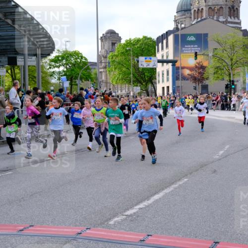 25.04.2026 - Das Zehntel Tim E. http://msf.ph/oto/9568350 25.04.2026 08:53:13 Ziel 1041, 1174, 1187, 1195, 1202, 1207, 1240, 1247, 1265, 1315, 1320, 1420, 1429, 1516, 1695, 1708, 1711, 1817, 2120, 2221, 2279, 2282, 2303, 2322, 2332, 2335, 2461, 2865, 2868, 3231, 3253, 3416, 3583, 3618 meine-sportfotos.de