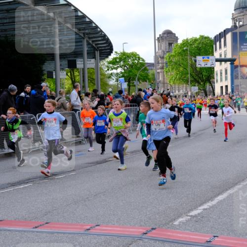 25.04.2026 - Das Zehntel Tim E. http://msf.ph/oto/9568356 25.04.2026 08:53:13 Ziel 1041, 1174, 1187, 1195, 1202, 1207, 1240, 1247, 1265, 1315, 1320, 1420, 1429, 1516, 1695, 1708, 1711, 1817, 2120, 2221, 2279, 2282, 2303, 2322, 2332, 2335, 2461, 2865, 2868, 3231, 3253, 3416, 3583, 3618 meine-sportfotos.de
