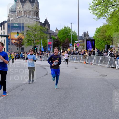 25.04.2026 - Das Zehntel Tim E. http://msf.ph/oto/9568370 25.04.2026 08:53:17 Ziel 1180, 1187, 1195, 1202, 1207, 1247, 1265, 1315, 1320, 1356, 1420, 1516, 1569, 1695, 1708, 1711, 1817, 2118, 2120, 2221, 2279, 2322, 2332, 2335, 2442, 2461, 2469, 2865, 2868, 3231, 3253, 3307, 3416, 3501, 3539, 3583, 3618 meine-sportfotos.de