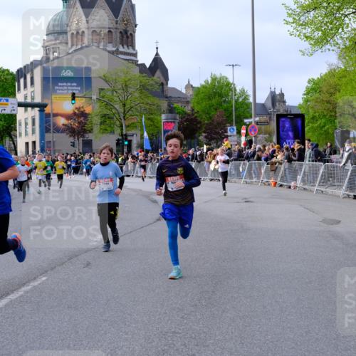 25.04.2026 - Das Zehntel Tim E. http://msf.ph/oto/9568372 25.04.2026 08:53:17 Ziel 1180, 1187, 1195, 1202, 1207, 1247, 1265, 1315, 1320, 1356, 1420, 1516, 1569, 1695, 1708, 1711, 1817, 2118, 2120, 2221, 2279, 2322, 2332, 2335, 2442, 2461, 2469, 2865, 2868, 3231, 3253, 3307, 3416, 3501, 3539, 3583, 3618 meine-sportfotos.de